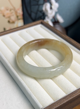 新疆直发正品和田玉且末糖白手镯天然玉石三色镯子老料56.8带证书