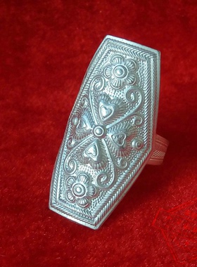 彝族银戒指大凉山传统戒指复古款银饰民族风银首饰现货女士戒指