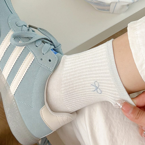 春秋新款蓝色袜子女中筒袜透气棉袜秋季韩版无骨运动风蝴蝶结长袜 - 图2