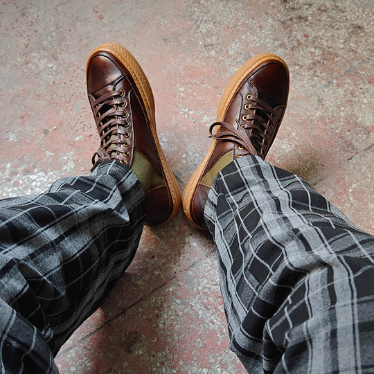 Japanese lightweight, breathable and high-end handmade men's shoes trend