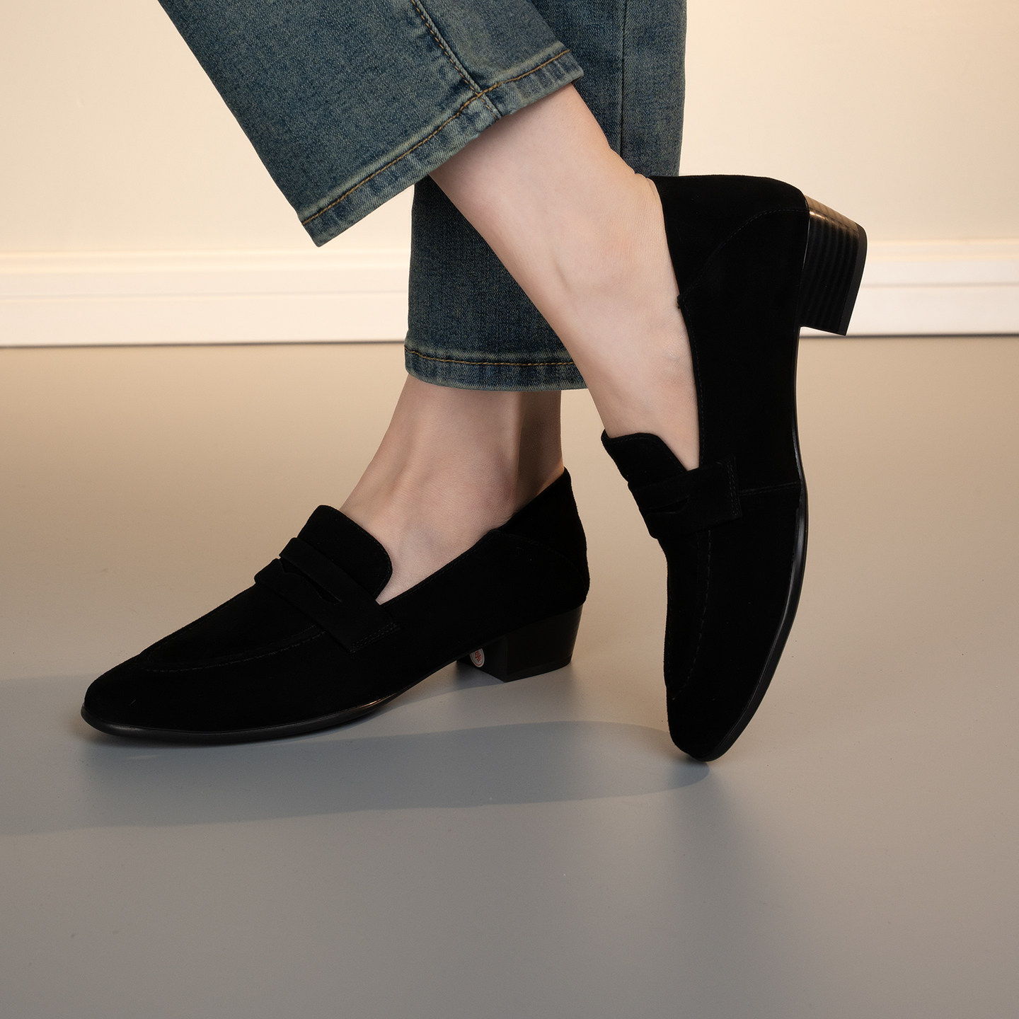 简约复古磨砂羊皮乐福鞋女中跟一脚蹬深口单鞋百搭舒适粗跟圆头,淘宝优惠券,粉丝福利购,淘宝优惠卷