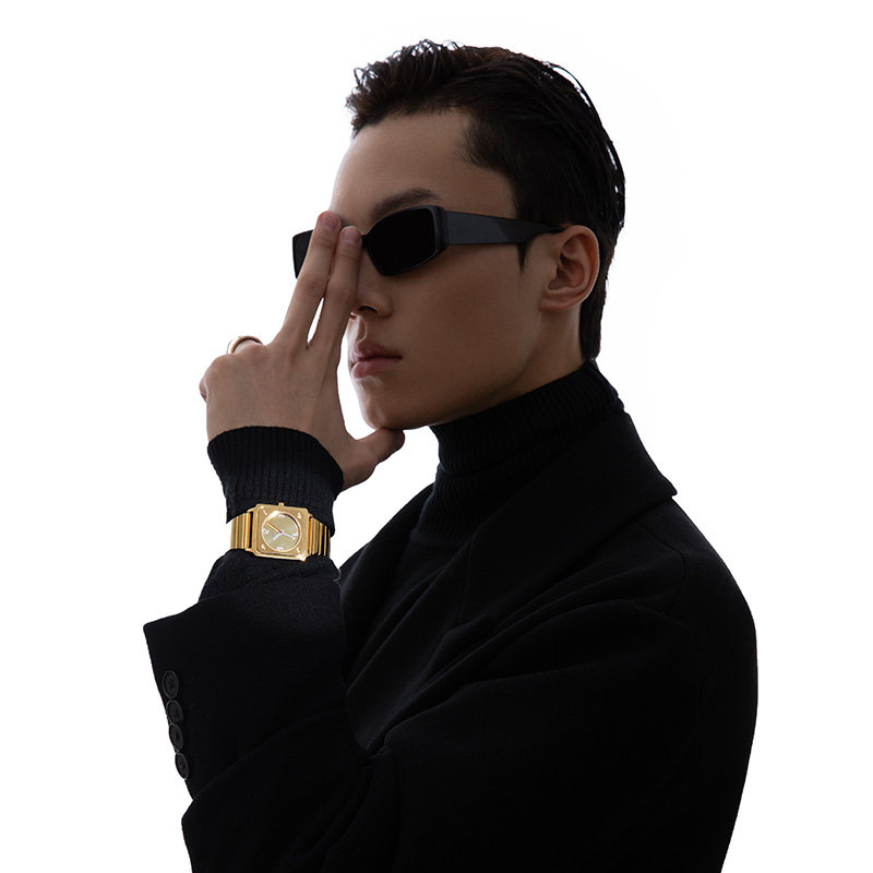 wussa小方块高级感复古简约石英表 wussa国产腕表