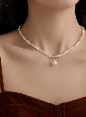小米珠缠绕珍珠项链配饰女秋冬锁骨链感轻奢小众吊坠颈链饰品