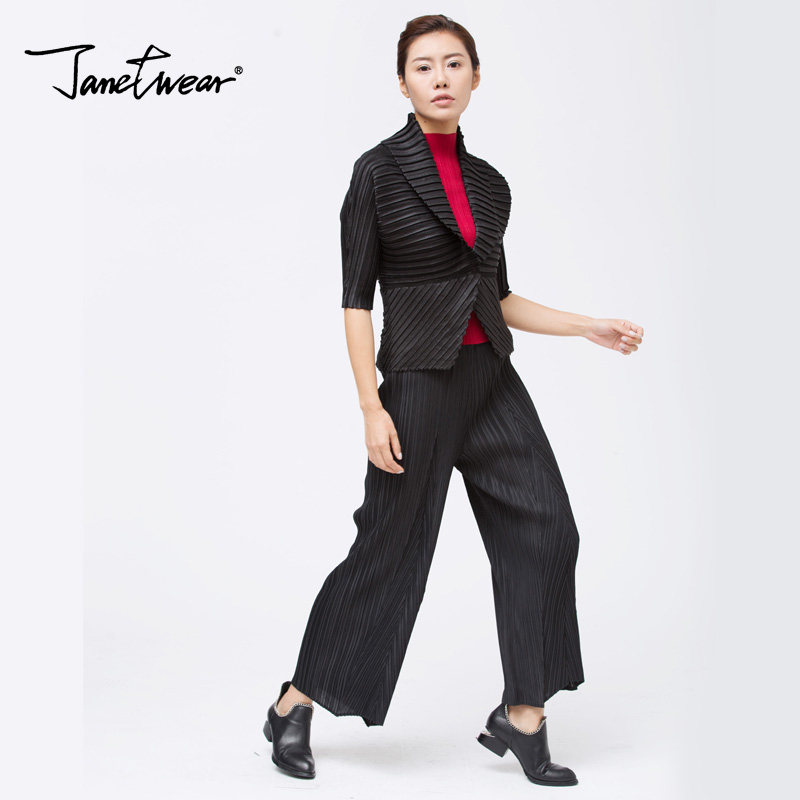 janetwear者三宅褶皱诰系列小外套 janetwear短外套