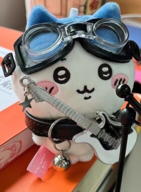 日本PeerEx可爱摇滚风朋克獭狮吉伊小八乌萨奇公仔毛绒玩偶包挂件