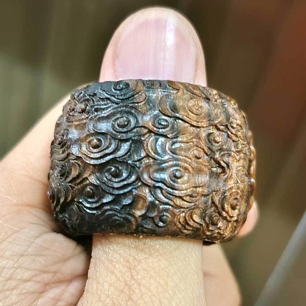 Indonesian Agarwood Lucky Pixiu Finger Ring Kowloon Opera Pearl Men's Ring Palace Retro Toy Handpiece