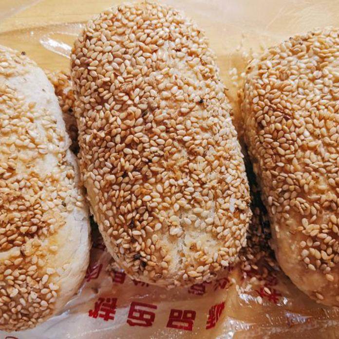 南京特产传统美食代购 成诚酥烧饼 葱油 黑芝麻糖烧饼鲜肉月饼4只,淘宝优惠券,粉丝福利购,淘宝优惠卷