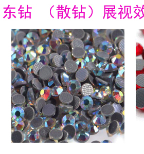 领口蝴蝶花烫图点缀服饰diy水钻