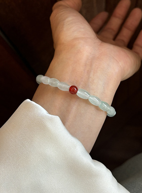 豆绿冰底翡翠玉珠搭配红玛瑙手串