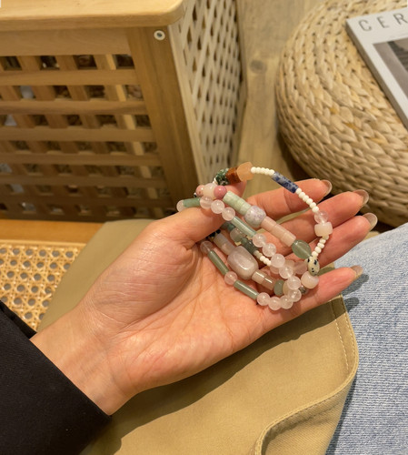 小桃枝下试衫 桃花色系可爱趣味原创手工串珠天然石弹力手链手串 - 图3