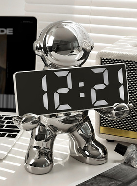 静音机器人宇航员闹钟学生