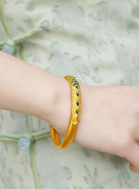 越23.4.27.南沙金古法孔珐琅孔铜式雀手镯中古风手环镀金女款雀镯