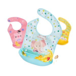 宝宝吃饭围兜喂防水围嘴