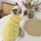 Демисезонный удерживающий тепло утепленный бархатный милый жилет