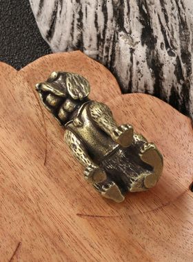 创意工艺品拉布拉多小狗黄铜摆件茶宠桌面实心铜生肖狗摆设