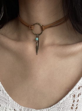 复古波西米亚项链choker短款树叶吊坠皮革项圈圆环气质锁骨链