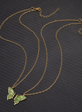 闺蜜项链女彩色蝴蝶情侣吊坠锁骨链朋友的礼物