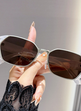 墨镜小冰块猫眼太阳镜高级感复古方框跨境方圆脸防紫外线太阳眼镜