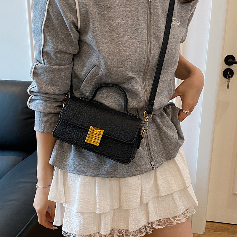 红色伴娘包高级感女士包包2025新款潮夏复古百搭斜挎包手提小方包,淘宝优惠券,粉丝福利购,淘宝优惠卷