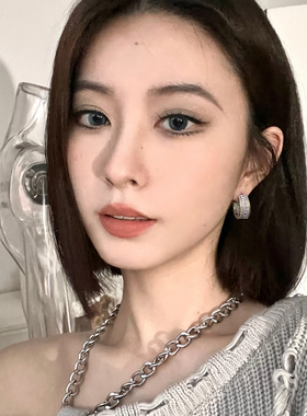 XMR小香风镶钻字母西太后耳环女