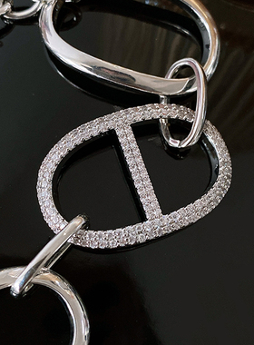 XMR小香风大猪鼻子手环