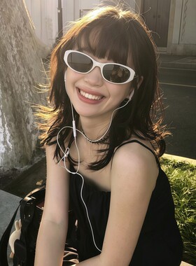 韩版椭圆猫眼白色墨镜女复古防紫外线软妹街拍太阳眼镜圆脸高级感