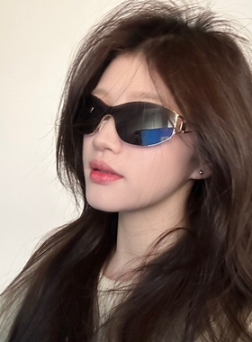 连体防风墨镜女潮大框圆脸显瘦网红凹造型夏季街拍防紫外线太阳镜