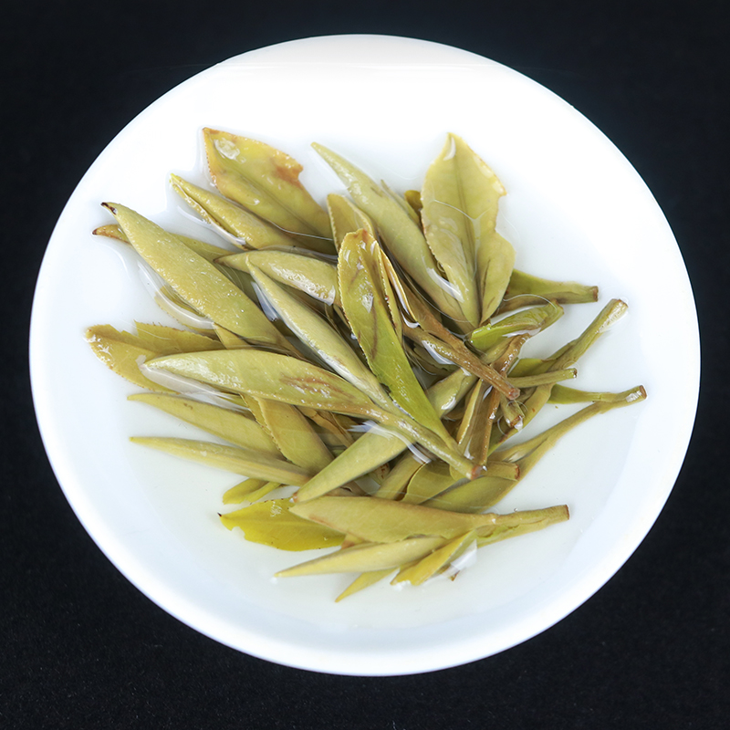 白茶花香福鼎荒山白牡丹2019春茶正宗太姥山明前高山茶饼7饼2100g