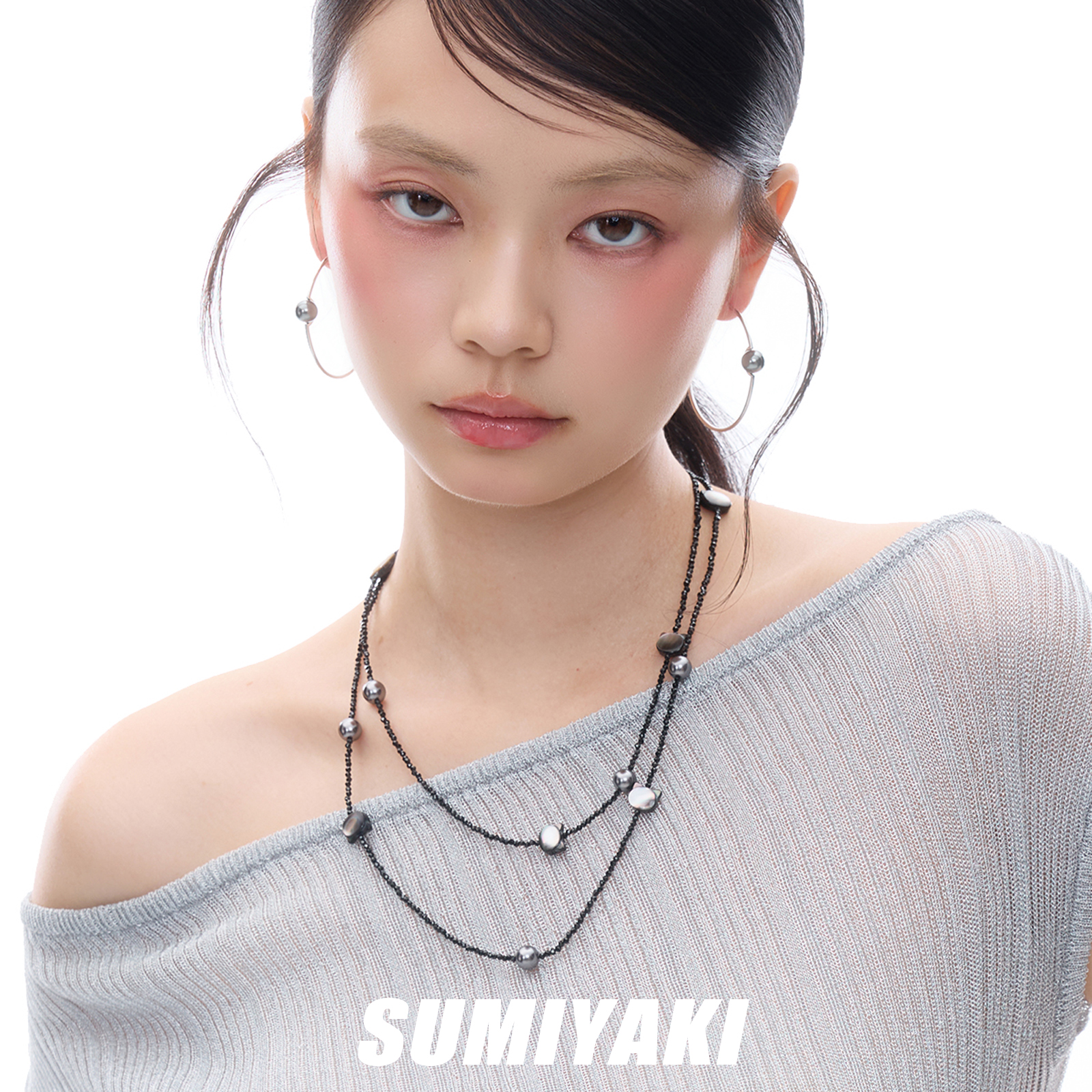 SUMIYAKI 凝光系列 黑蝶贝猫咪银色珍珠串珠长款项链叠戴情侣礼物 - 图0