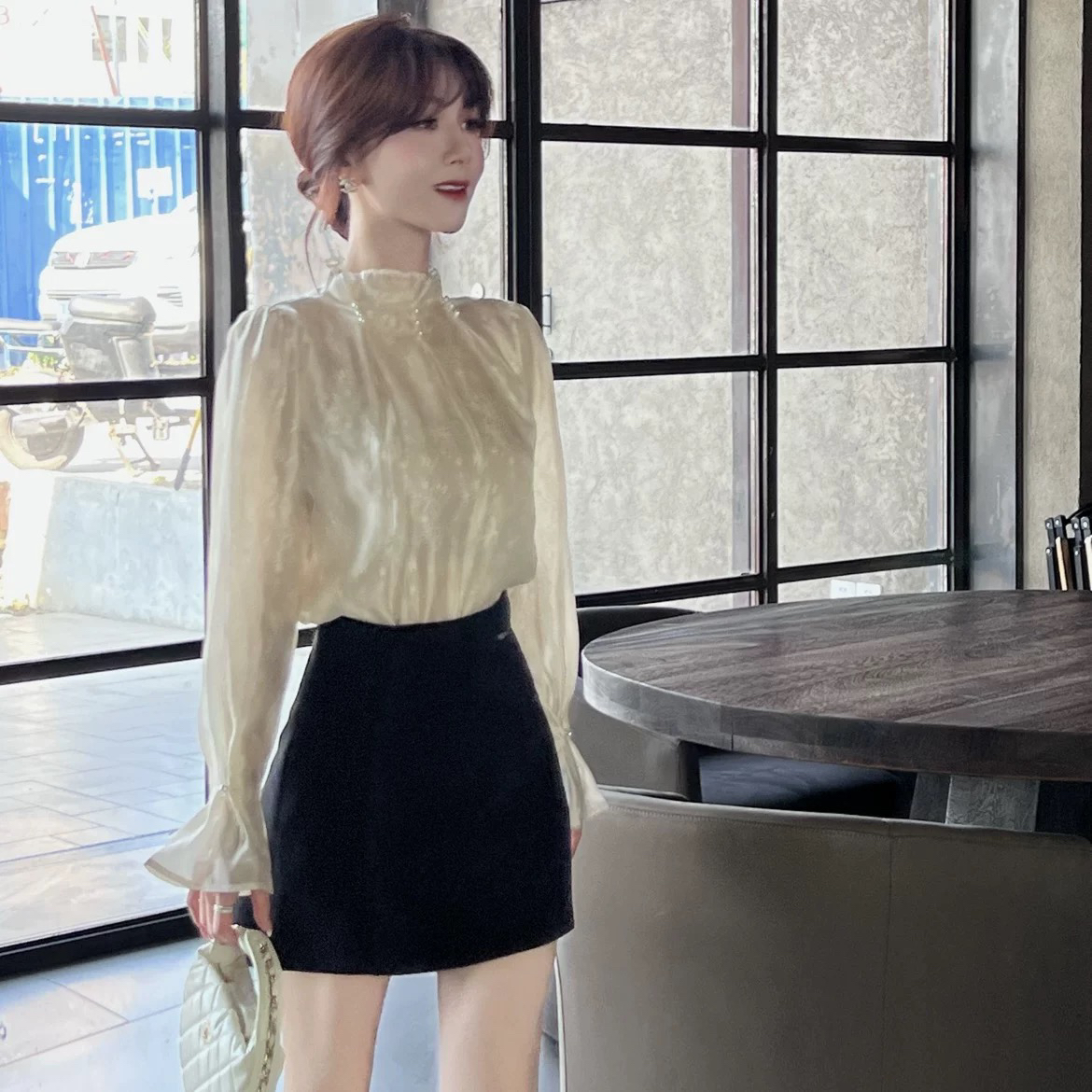 卡卡女装官方旗舰店正品《白月清梦》法式钉珠立领气质小香风衬衣 - 图3