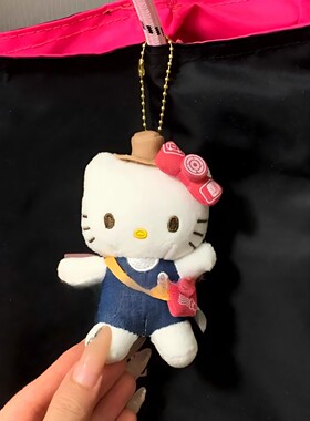 台湾机场限定款!女孩子会拒绝hellokitty嘛~超心水的kt猫玩偶挂件
