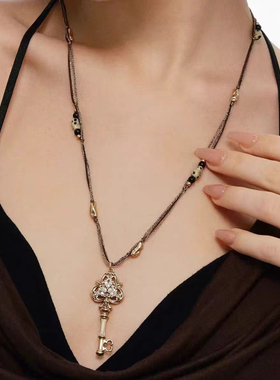 移巢王格格同款浮雕钥匙串珠编绳项链复古气质毛衣链时