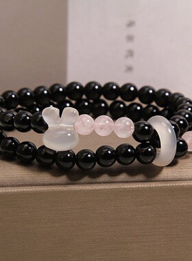 新中式黑玛瑙双层手链女轻奢小众卡通兔子高级感复古叠戴跑环手串