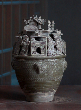 三国西晋时期越窑仿古堆塑罐魂瓶