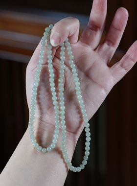 薄荷奶蓝。新疆且末近矿和田玉5毫米柔光奶蓝底青白玉多圈手项链