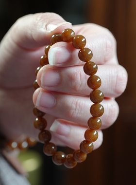 溏心风暴。新疆且末金山矿和田玉老红金咖糖8毫米圆珠手链 配证书