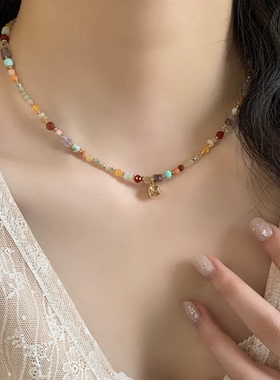2026年新款小众缤纷混彩串珠项链ins多巴胺复古设计感颈链锁骨链