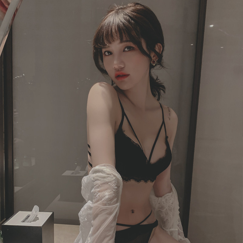 美背无钢圈调整型防下垂蕾丝文胸 莉妃文胸