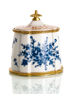 青花系列摆件陶瓷配铜花瓶装饰罐