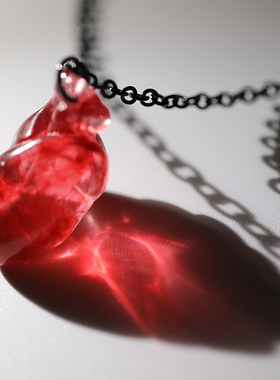 逼真心脏项链酷酷9.9包邮