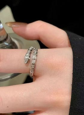 高级感蛇形戒指锆石冷淡风女