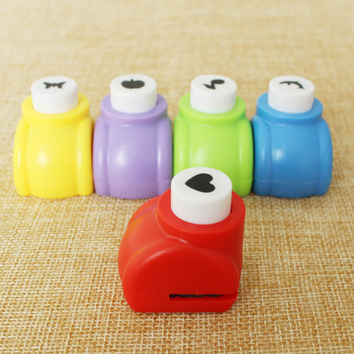 儿童diy手工小号压花器压花机压图打孔印花机贺卡相册打花器材料 - 图0