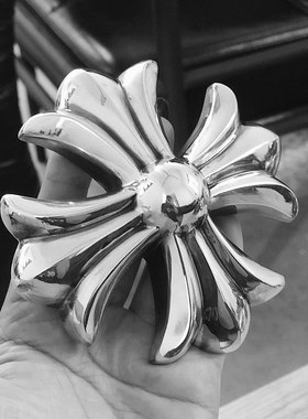 活久见大号立体十字架摆件