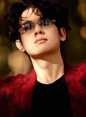 现在就出发3胡先煦同款墨镜