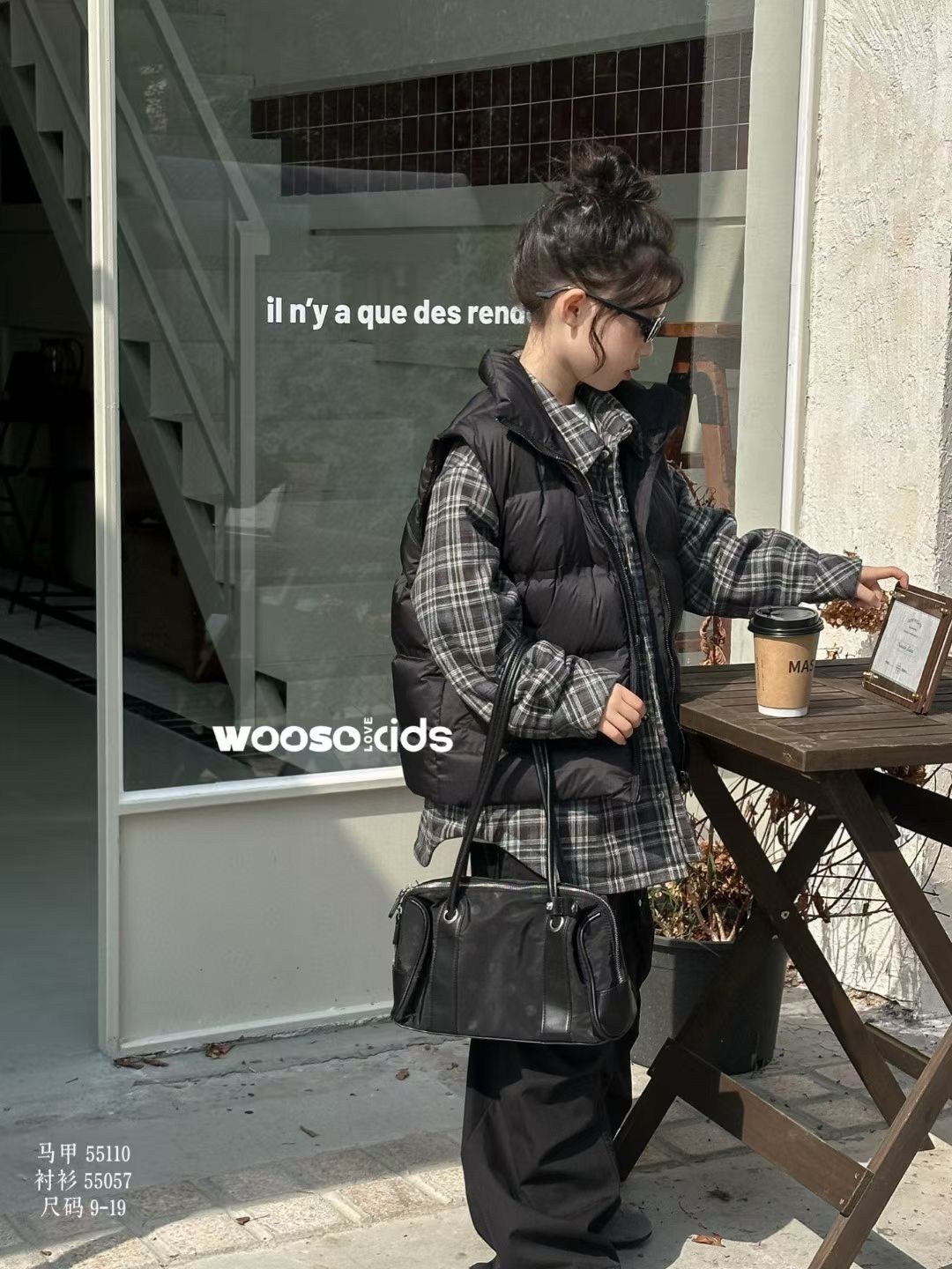 儿童羽绒马甲2025新款秋冬款中大童立领加厚保暖上衣潮女童外套 - 图2