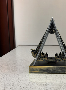 海盗船永动仪天体摇摆器创意混沌家装客厅办公桌装饰摆件生日礼物