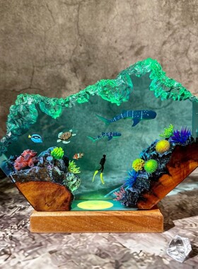 海底世界景观鲸鲨海龟潜水员热带鱼树脂实木小夜灯氛围灯摆件礼物