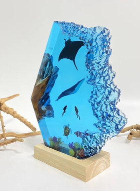 海底世界魔鬼鱼蝠鲼蓝鲸鱼潜水员海龟氛围灯小夜灯摆件生日礼物