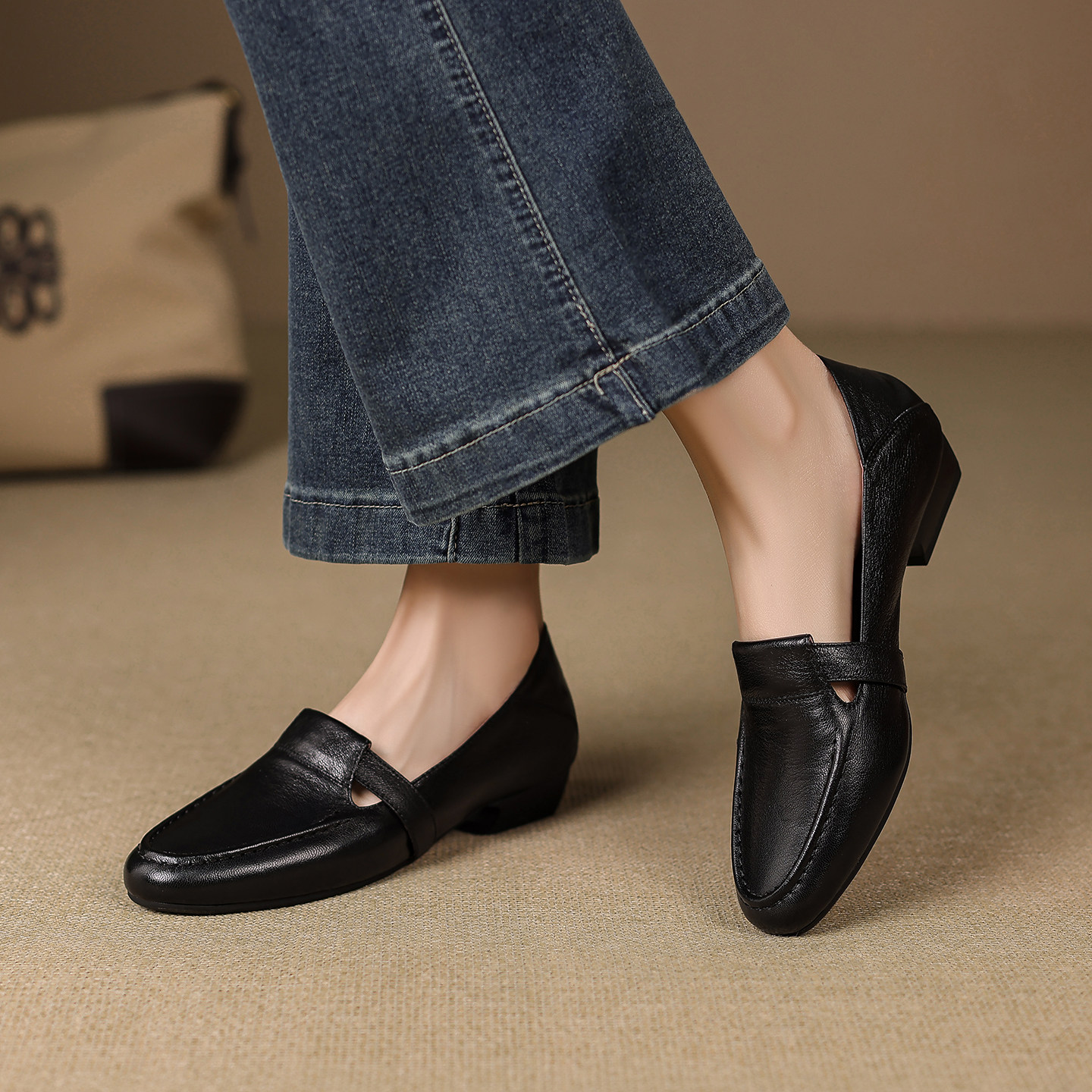 羊皮/2.5cm方头深口单鞋女2026春秋新款真皮粗跟乐福鞋超软小皮鞋,淘宝优惠券,粉丝福利购,淘宝优惠卷