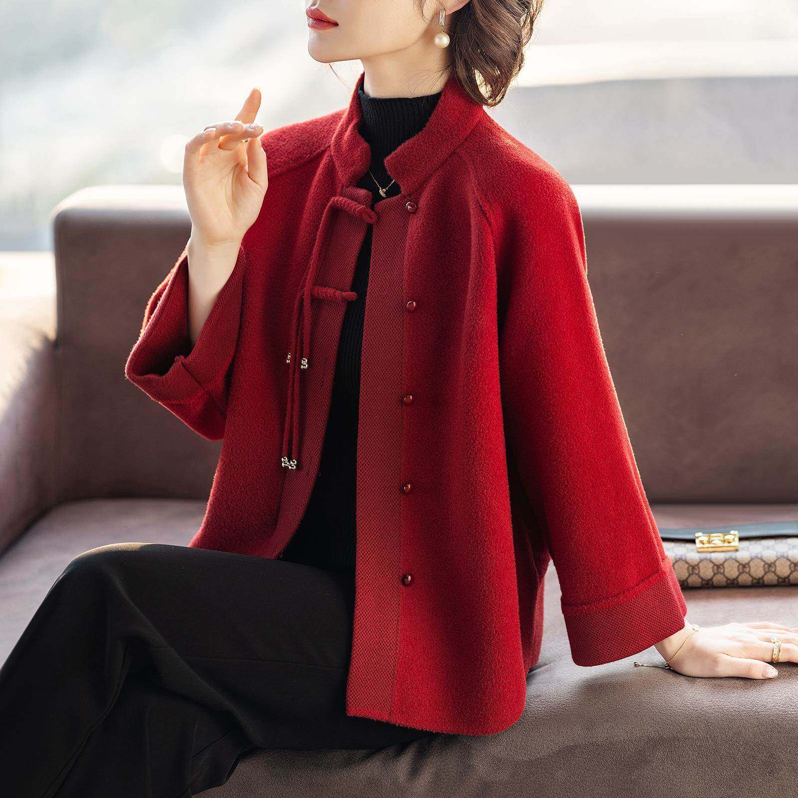 妈妈春秋外套春装洋气2026新款中老年人女本命年红色喜婆婆上衣服